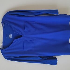 Van Heusen Womens Medium mix media‎ top Royal Blue 3/4 Sleeves Pockets Vneck